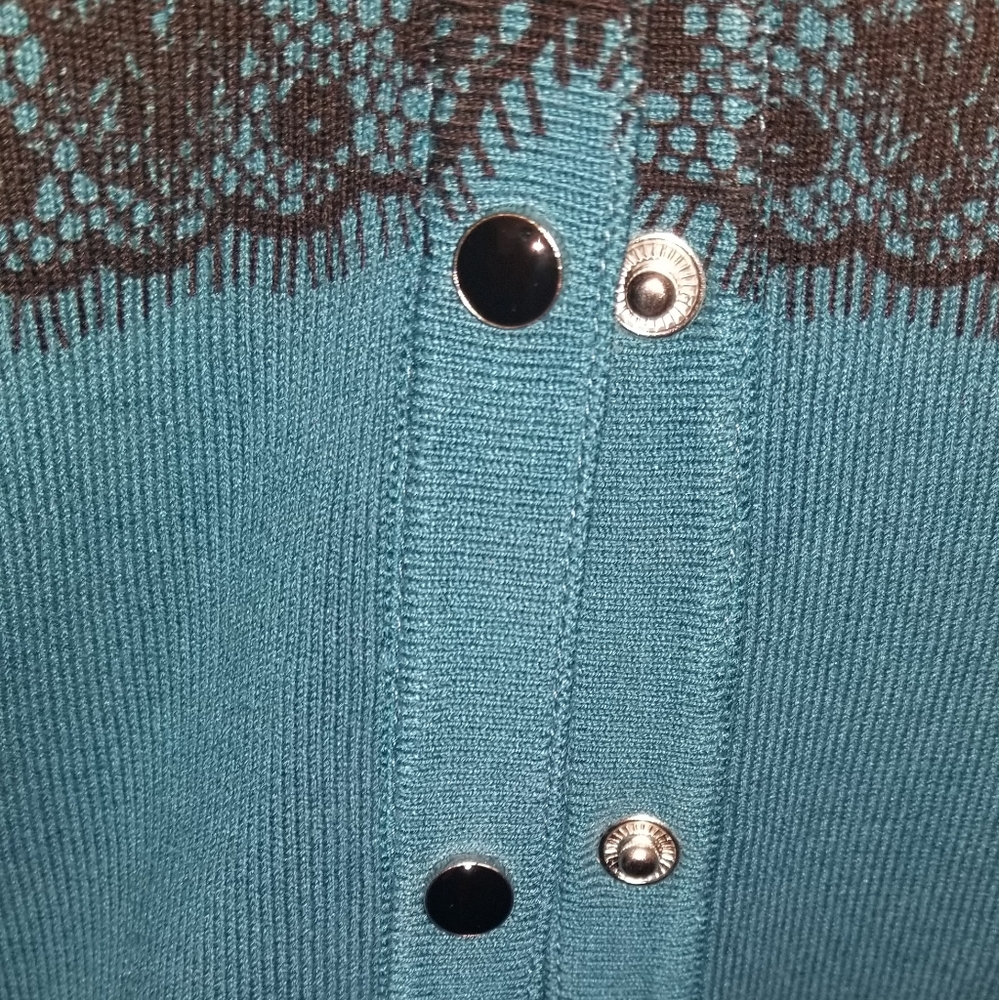 Cardigan - Picture 5 of 5